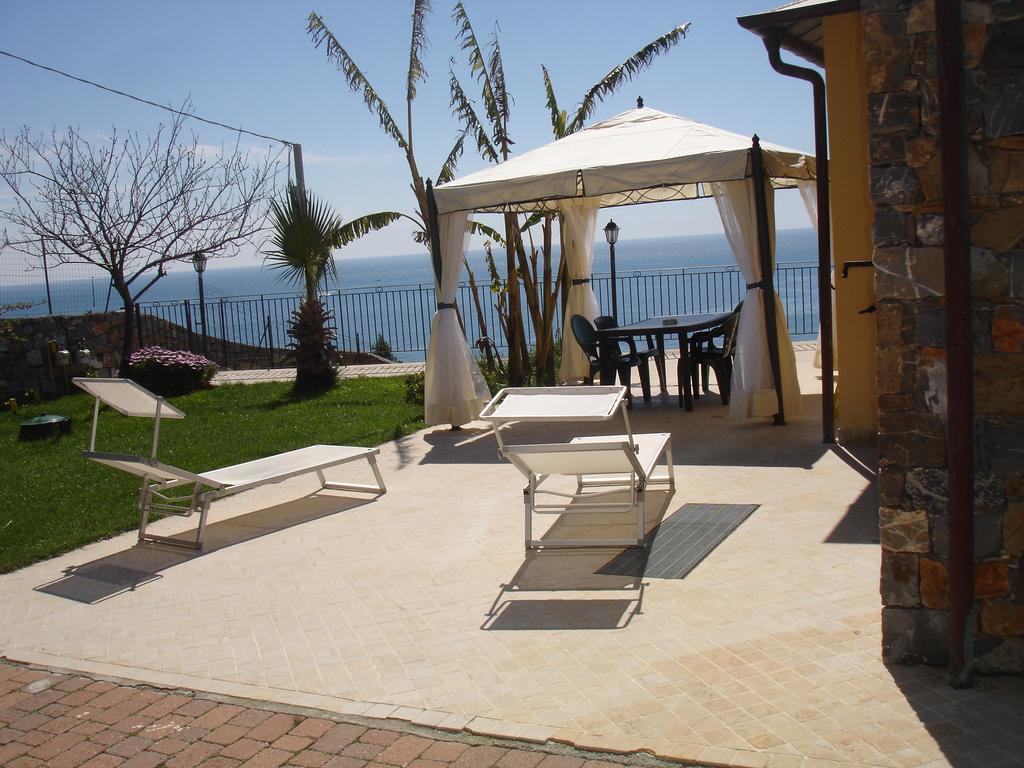 Villa Del Mare Ligure Terme & Spa Piscina A 37 Gradi Санто Стефано ал Маре Екстериор снимка