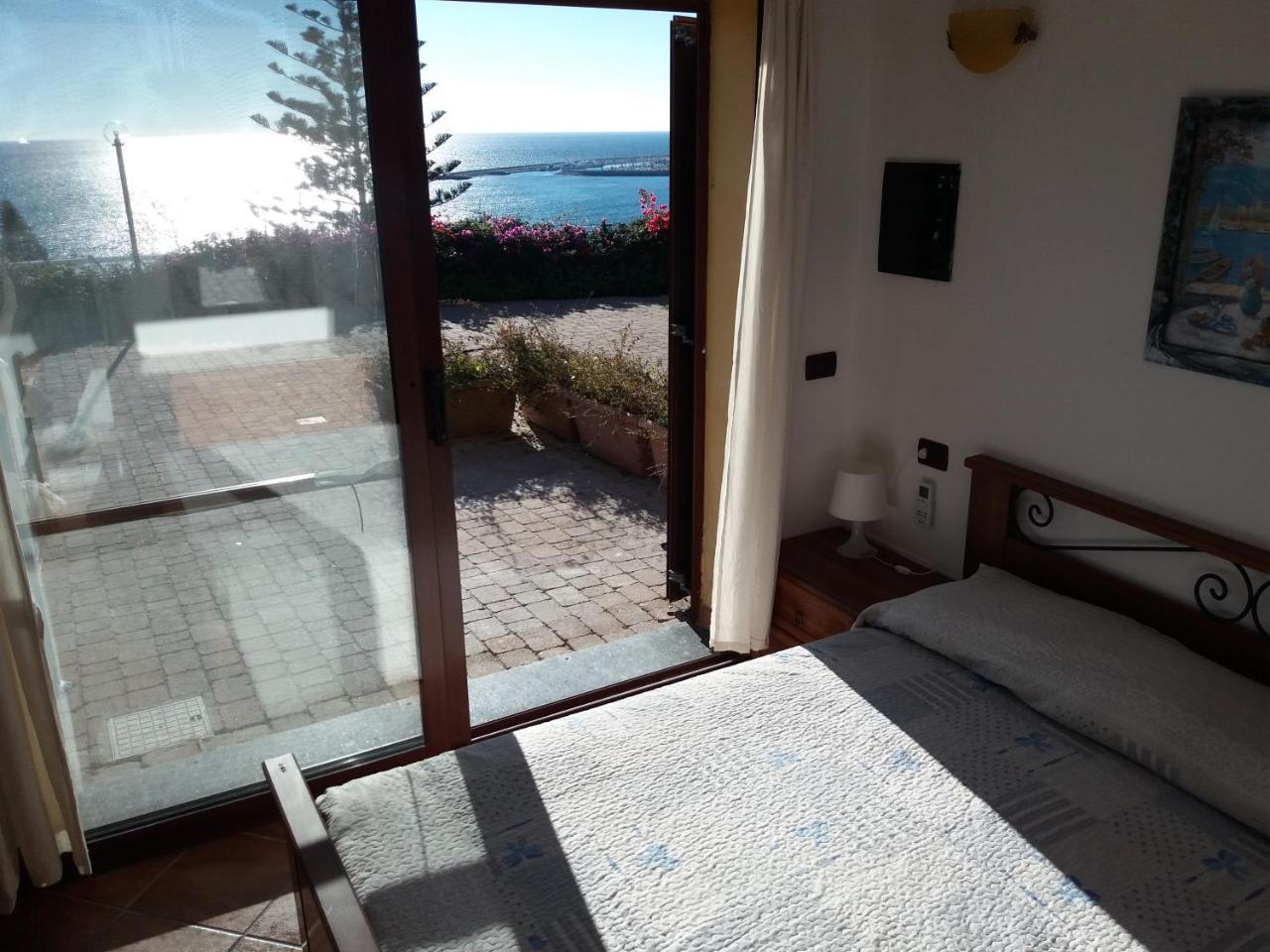 Villa Del Mare Ligure Terme & Spa Piscina A 37 Gradi Санто Стефано ал Маре Екстериор снимка